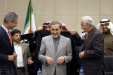 ایران از حق هسته‌ای خود نمی‌گذرد