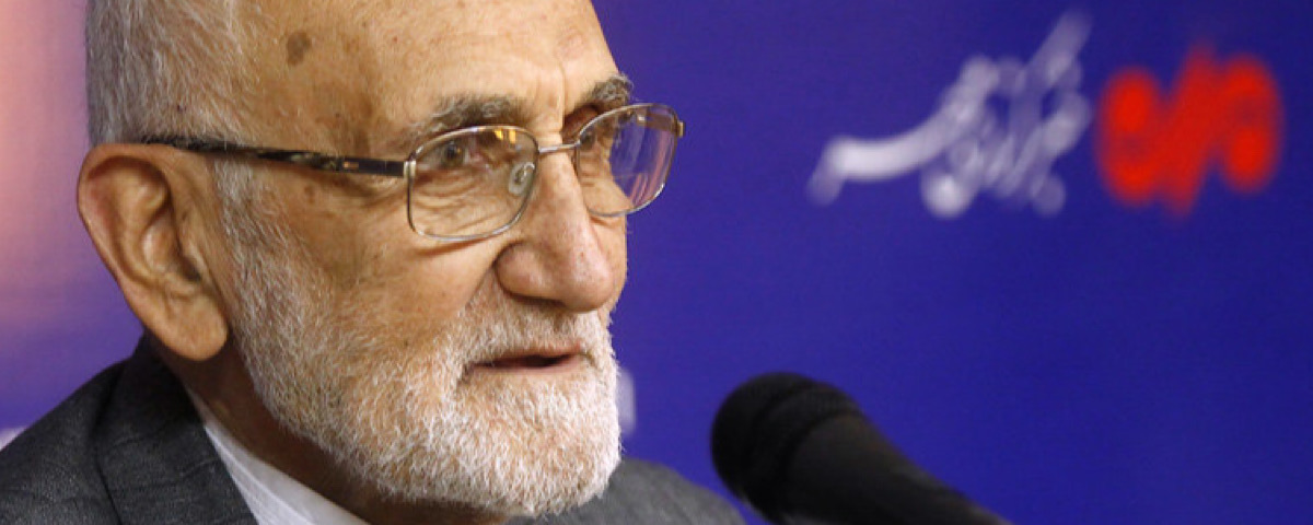 دکتر ولایتی با صدور پیامی، درگذشت خانم سیده عزت خاموشی، مادر شهید محمدرضا لولاچیان و همسر حاج محمود لولاچیان را تسلیت گفت.