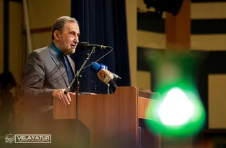 مراسم یادبود سردار شهید سپهبد حاج قاسم سلیمانی در دانشگاه علوم پزشکی