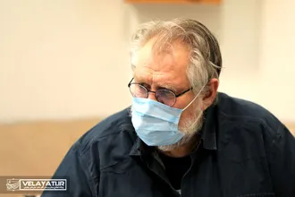 عیادت دکتر ولایتی و بررسی روند درمانی دکترنادر طالب زاده