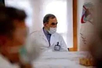 بر ضرورت توجه جدی به حوزه‌های علمی برای دستیابی به راهکار‌های مناسب‌تر در درمان کرونا تاکید کرد