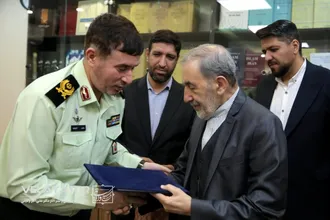 گزارش تصویری دیدار دکتر ولایتی با فرمانده حفاظت از شخصیت ها و دژبان فراجا
