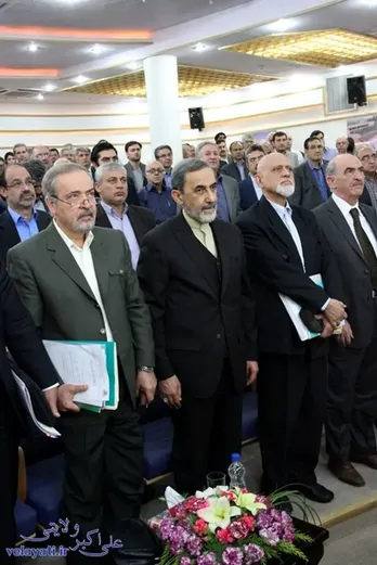 نشست با فعالان اقتصادی