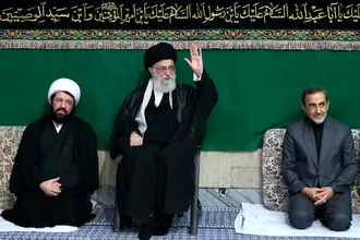 تصاویری از دکتر علی اکبر ولایتی در کنار رهبر شهید انقلاب دوران رهبری