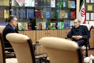 دیدار صمیمانه دکتر ولایتی با دکتر ظفرقندی وزیر بهداشت درمان و آموزش پزشکی