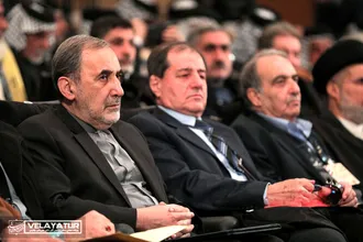 جلسه هم اندیشی چهل و یکمین سالگرد پیروزی شکوهمند انقلاب با شعار استمرار مقاومت میراث شهید مقاومت
