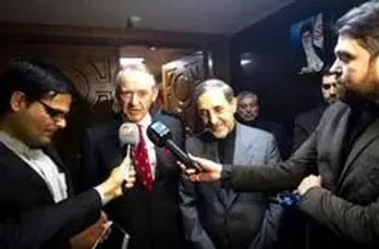 مذاکره کنندگان از خط قرمزها عبور نکرده اند