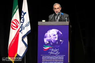 جلسه هم اندیشی چهل و یکمین سالگرد پیروزی شکوهمند انقلاب با شعار استمرار مقاومت میراث شهید مقاومت