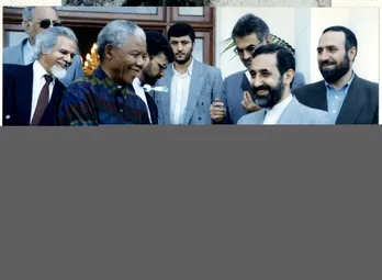 عکس/ دکتر ولایتی و نلسون ماندلا