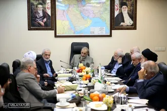 هفدهمین نشست هئیت امنای موسسه مشکوة الرسول