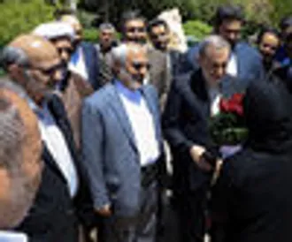 مجموعه ی دانشگاه آزاد اسلامی در دوره ی جدید باید دانشگاهی در تراز مورد توقع مقام معظم رهبری باشد