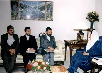 عکس/ دکتر ولایتی و بی نظیر بوتو