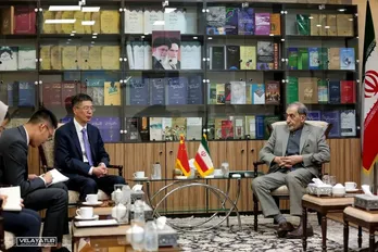 دیدار دکتر ولایتی با سفیر جدید چین در ایران