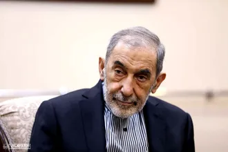 دیدار وزیر امور خارجه به همراه وزرای امور خارجه سابق جمهوری اسلامی ایران با دکتر علی اکبر ولایتی