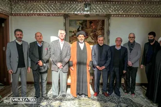 دیدار دکتر ولایتی با هیئت رئیسه جمعیت جهانی حامیان مقاومت
