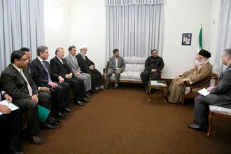 تصاویری از دکتر علی اکبر ولایتی در کنار رهبر شهید انقلاب دوران رهبری