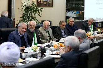 هفدهمین نشست هئیت امنای موسسه مشکوة الرسول