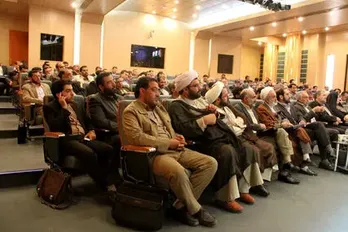 تا آخرین مرحله ایستاده ام/ هدف ما ترویج اخلاق&zwnj;گرایی است/ باید اعتماد را به فضای اقتصاد بازگردانیم/ ۳۲ سال تجربه مدیریتی و بین المللی را برای اجرای سخنانم به میدان می آورم