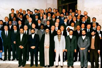 تصاویری از دکتر علی اکبر ولایتی در کنار رهبر شهید انقلاب دوران ریاست جمهوری