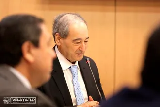 دیدار دکتر ولایتی با فیصل مقدار وزیر خارجه سوریه
