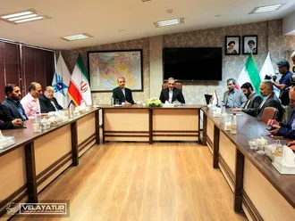 بازدید از ساختمان مرکز رسانه و نشر علمی دانشگاه آزاد به مناسبت روز خبرنگار