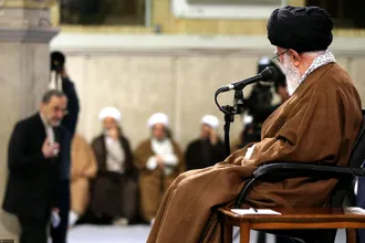 تصاویری از دکتر علی اکبر ولایتی در کنار رهبر شهید انقلاب دوران رهبری