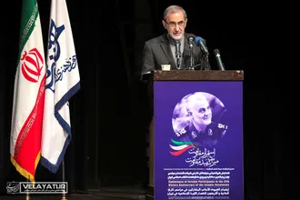 جلسه هم اندیشی چهل و یکمین سالگرد پیروزی شکوهمند انقلاب با شعار استمرار مقاومت میراث شهید مقاومت