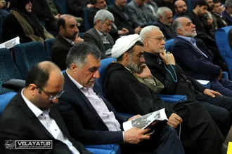 برگزیدگان آثار حوزه مطالعات انقلاب اسلامی در همایش چلچراغ