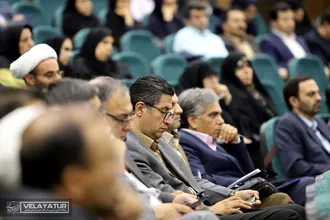 همایش توانمندسازی اساتید حوزه علوم انسانی و هنر