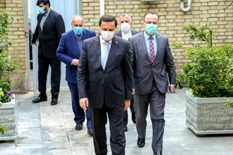 دکتر ولایتی پیام احوال پرسی رهبر معظم انقلاب اسلامی از بشار اسد را ابلاغ کرد