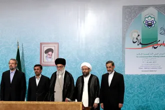 تصاویری از دکتر علی اکبر ولایتی در کنار رهبر شهید انقلاب دوران رهبری